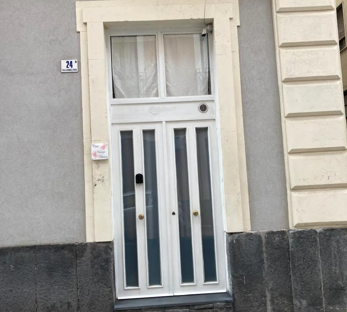 Casa Vacanze Eleonor Aeroporto di Catania Fontana Rossa 0*,  Italia